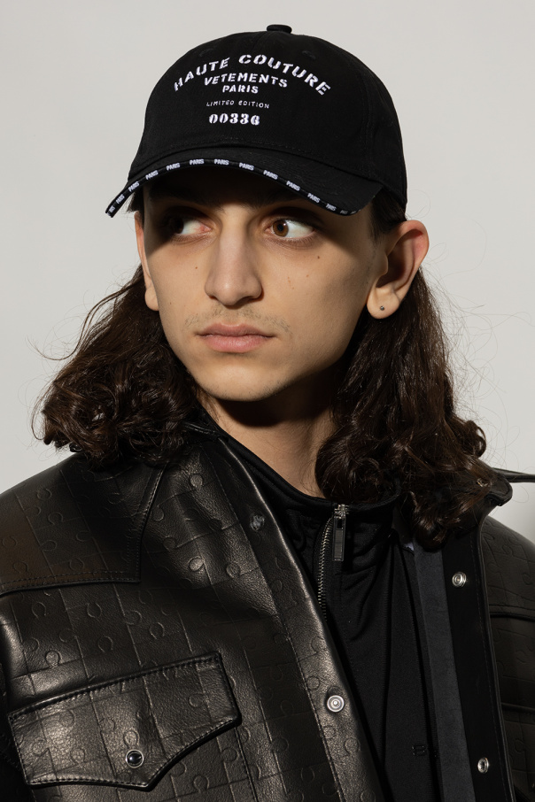 VETEMENTS ブラック キャップ UA5ZCA200B VETEMENTS ブラック キャップ UA5ZCA200B - メルカリ